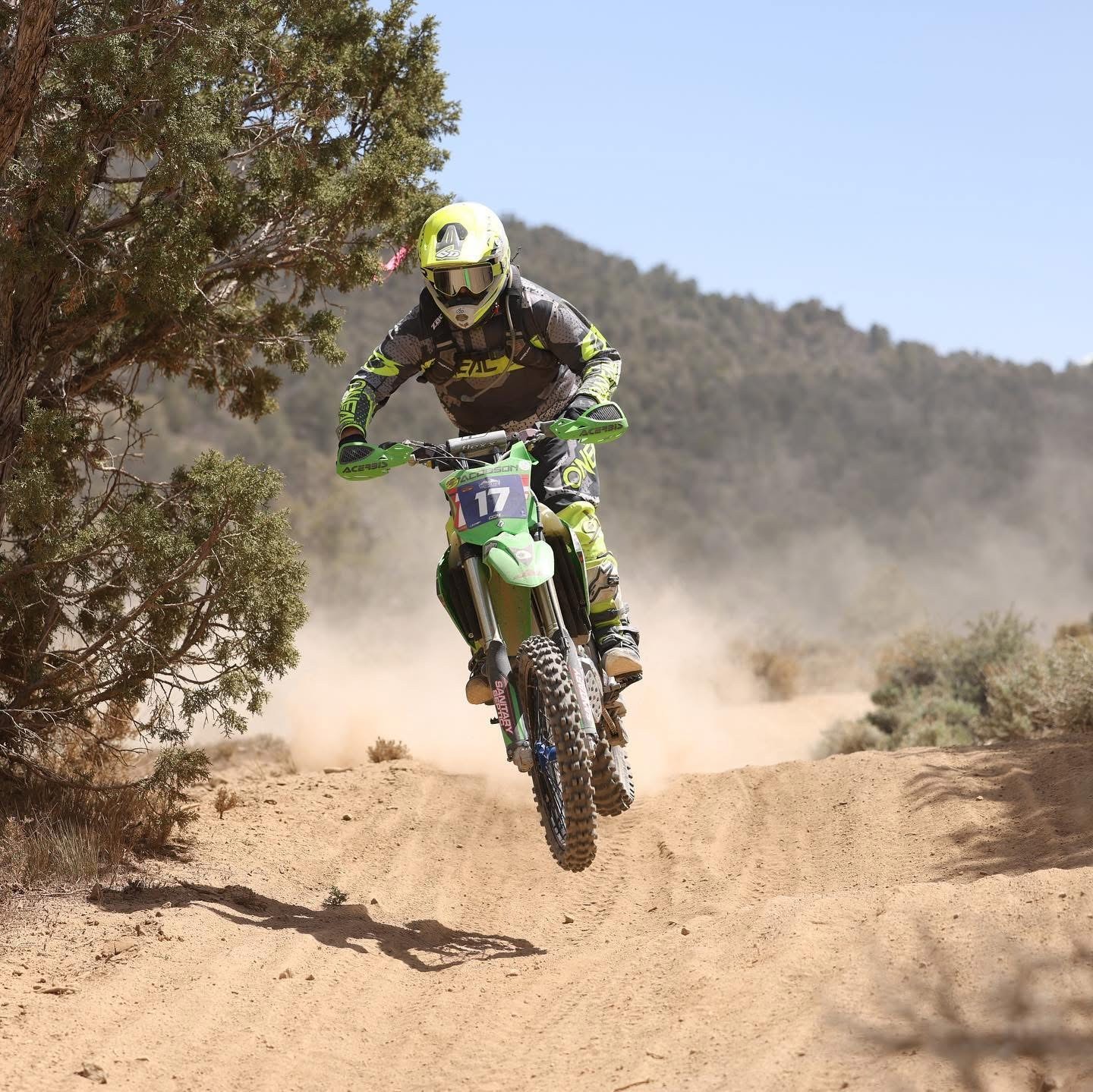 MOTOCROSS